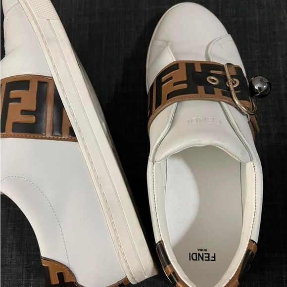 Preowned FENDI sneakers - Picture 1 of 9